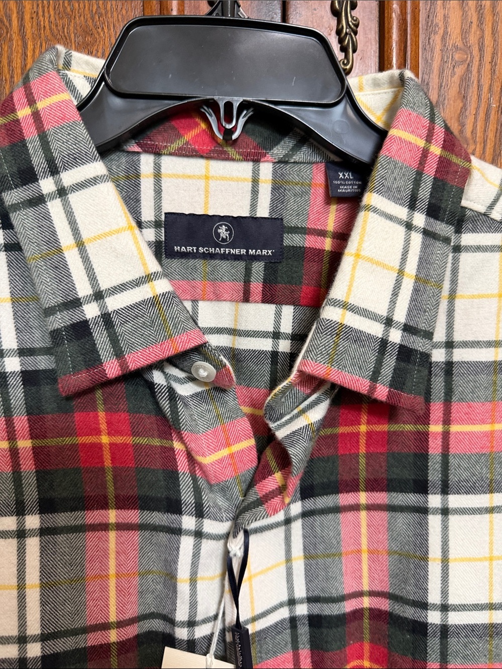 Hart Schaffner Marx Red, Green & Cream Plaid Button-Down Shirt